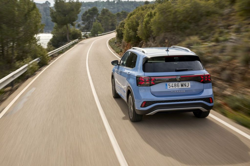 Volkswagen T-Cross 2024. Probamos el renovado SUV urbano 17 Motor16 Volkswagen T Cross 2024 38 Motor16