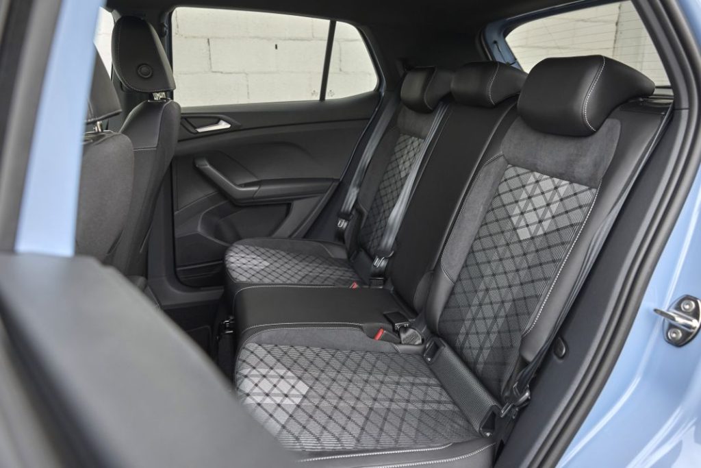Volkswagen T-Cross 2024. Probamos el renovado SUV urbano 32 Motor16 Volkswagen T Cross 2024 85 Motor16