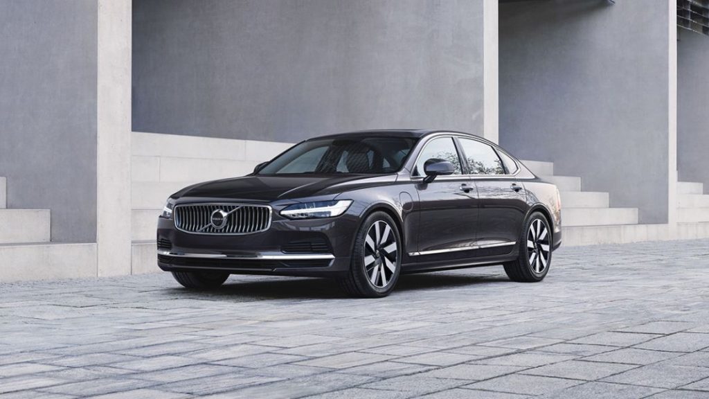 Prueba del Mercedes E 220 d: Dame más kilómetros, por favor 7 Motor16 Volvo S90 B5 1 Motor16