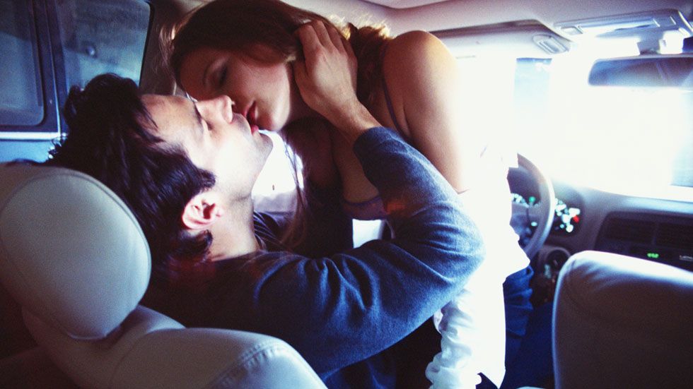article las 6 posturas mas placenteras para tener sexo en el coche 104202 55912e6d0d813 Motor16