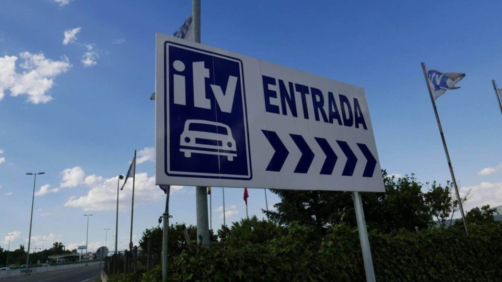 El truco infalible para pasar la ITV de tu coche lo encuentras en Instagram. Y no falla 67 Motor16 taller