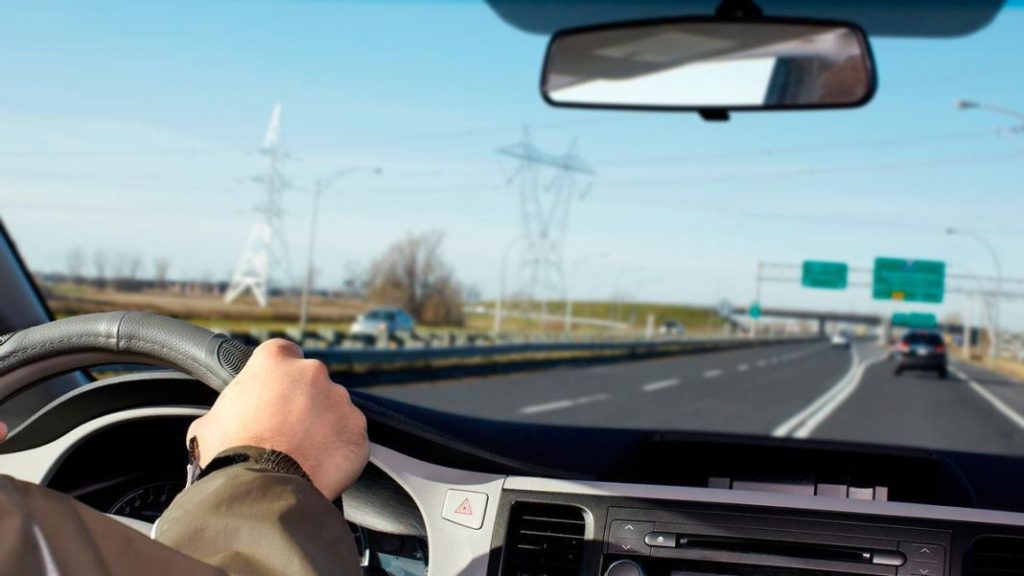 5 multas que la DGT puede poner a los copilotos y acompañantes 136 Motor16 correcto