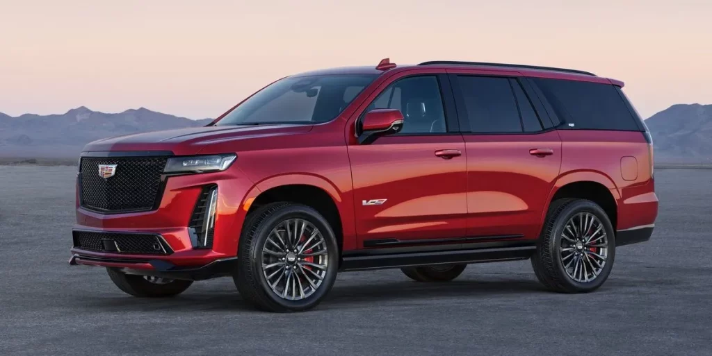 La impresionante colección de coches de Margot Robbie te va a dejar sin palabras 158 Motor16 cadillac escalade Motor16