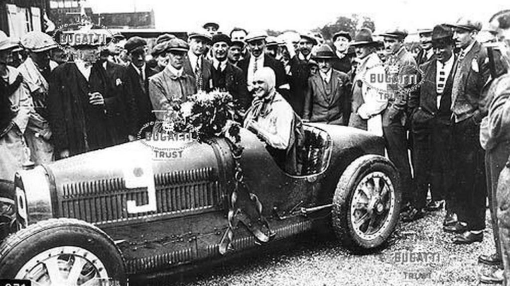 elizabeth junek Motor16