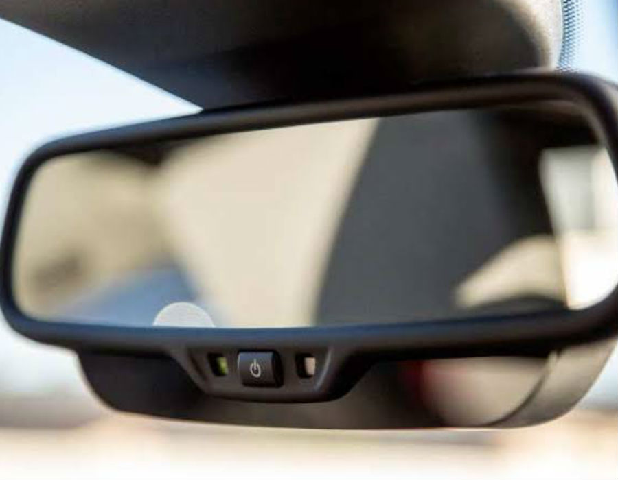 Estos son los espejos retrovisores que la DGT te obliga a llevar en el coche 2 Motor16 INSPECCIONES Y MULTAS POR INCUMPLIMIENTO