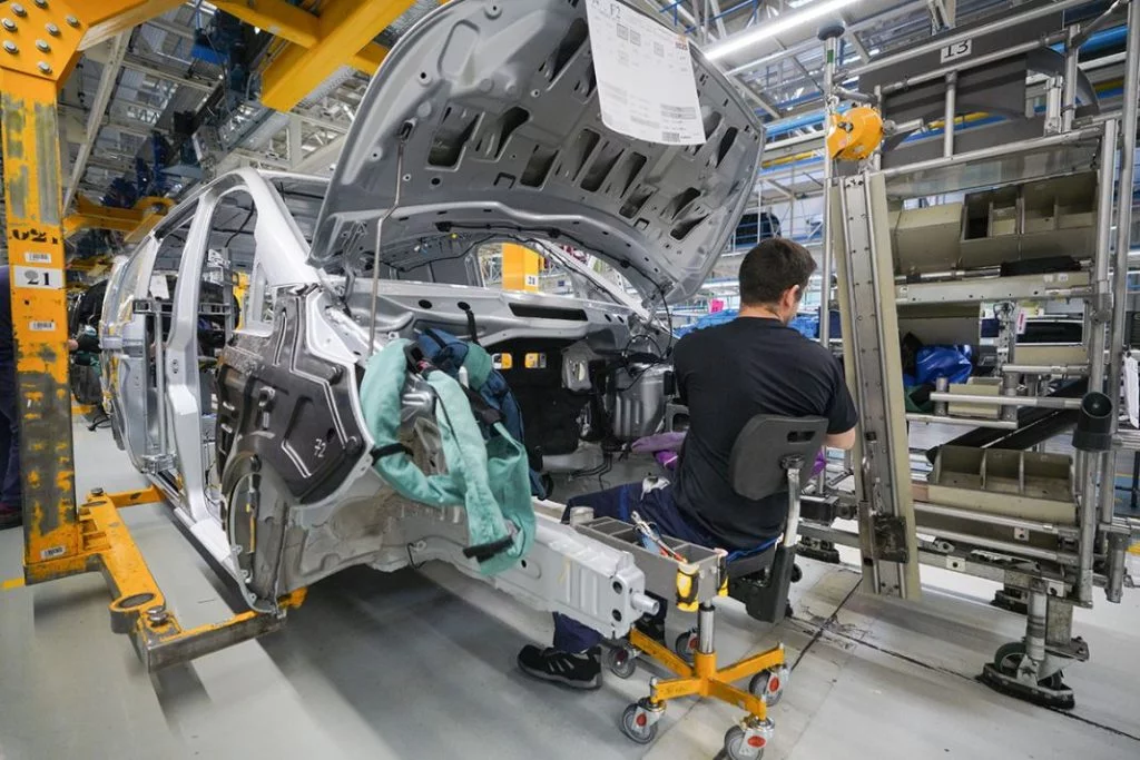 fabrica mercedes vitoria 25 marzo 2024 Motor16