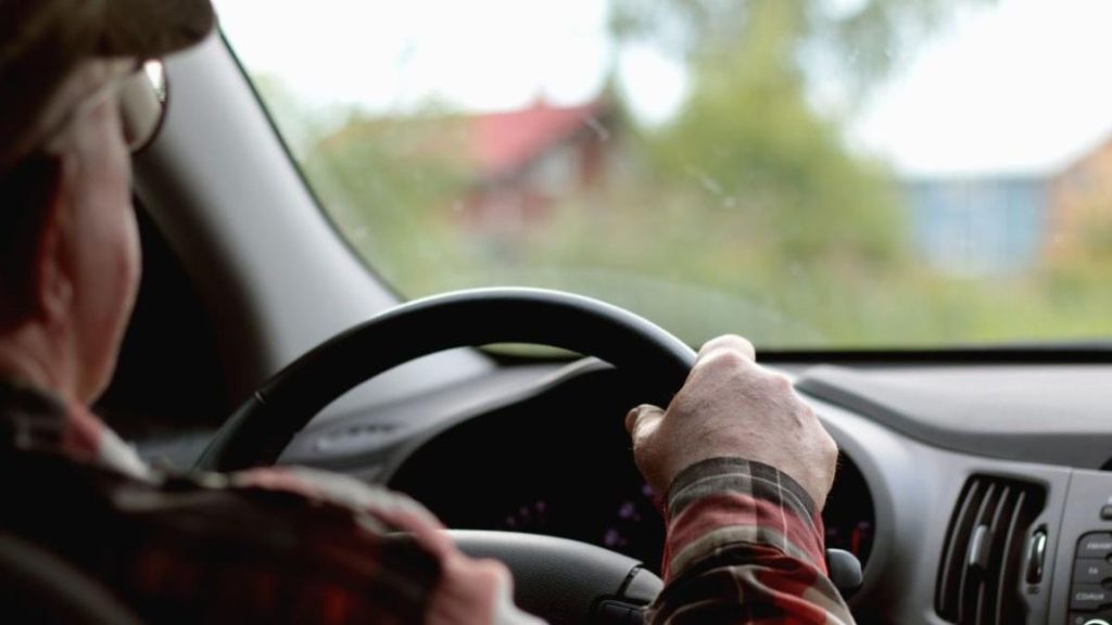 ¿Tienes más de 65 años? ¿Tienes que renovar el carnet de conducir? Esta es la carta de la DGT que te debería de llegar en breve 165 Motor16 DGT