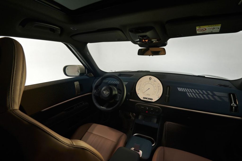 Primera prueba del Mini Countryman: El Mini más grande tiene argumentos para convencer 18 Motor16 mini countryman nuevo primera prueba 46 Motor16