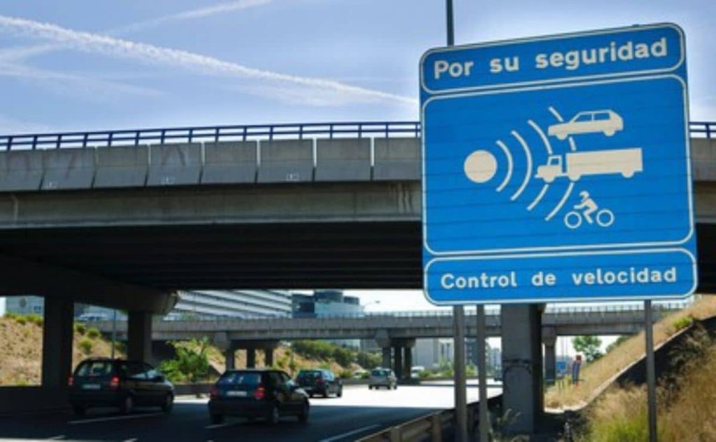 El súper radar de la DGT ya tiene lugar y fecha de actuación: Pere Navarro confiesa 163 Motor16 cámaras
