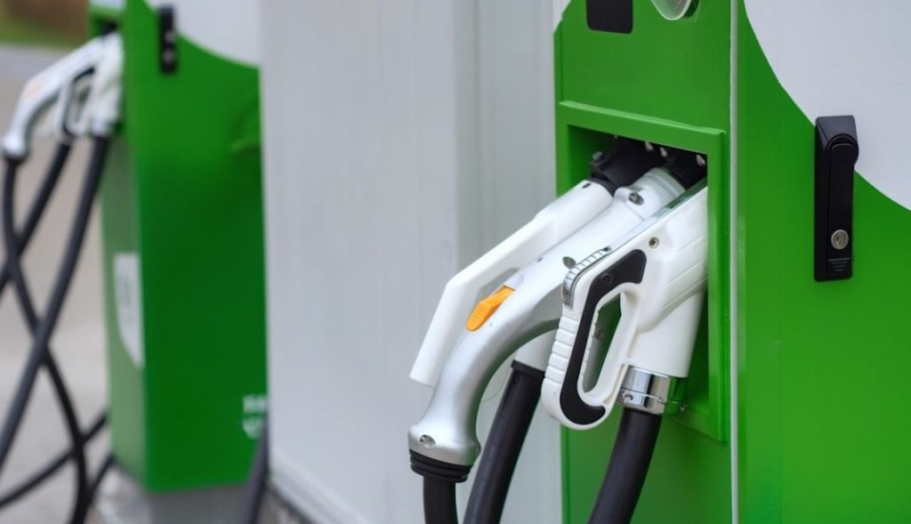 7 trucos que la DGT te da para que ahorres hasta 500 euros en gasolina 48 Motor16 consumo