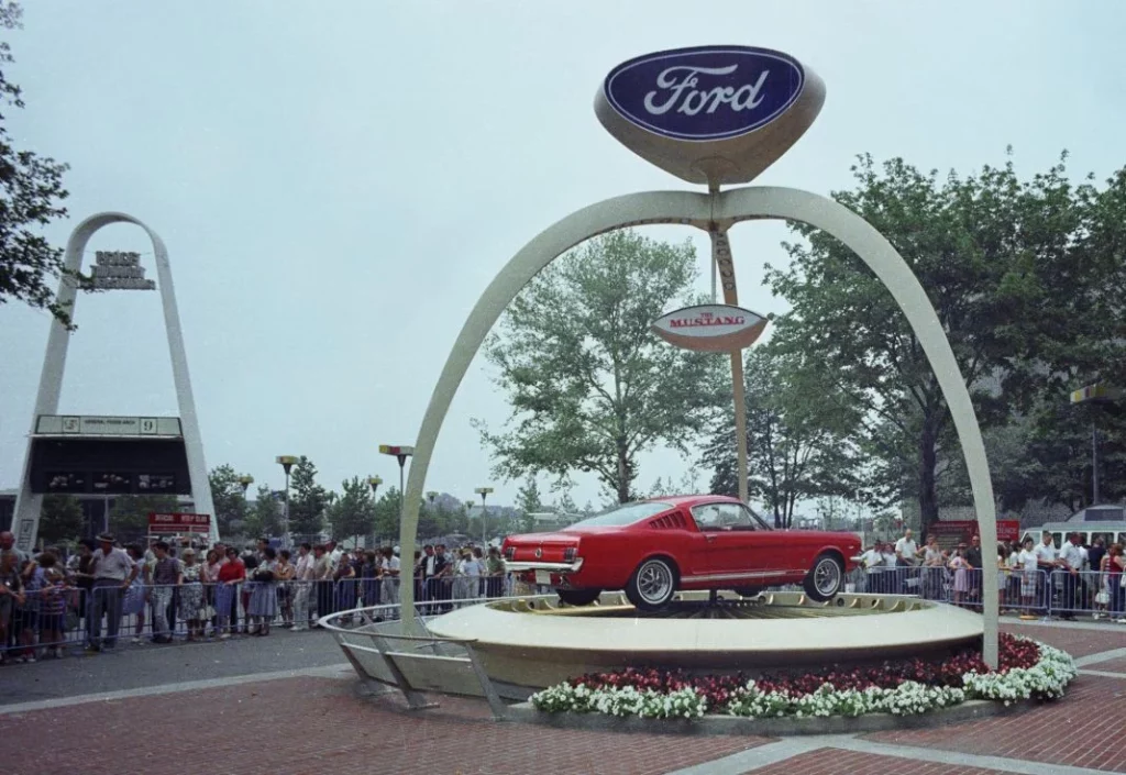 1964 Worlds Fair Ford Exhibit 1965 Mustang neg CN3430 805 LOW Motor16