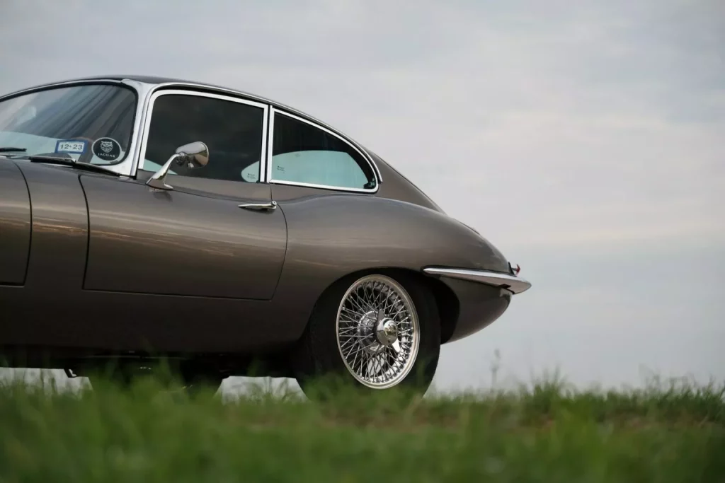 Este bello Jaguar E-Type funciona a pilas 26 Motor16 1975 Jaguar E Type EV Moment 22 Motor16