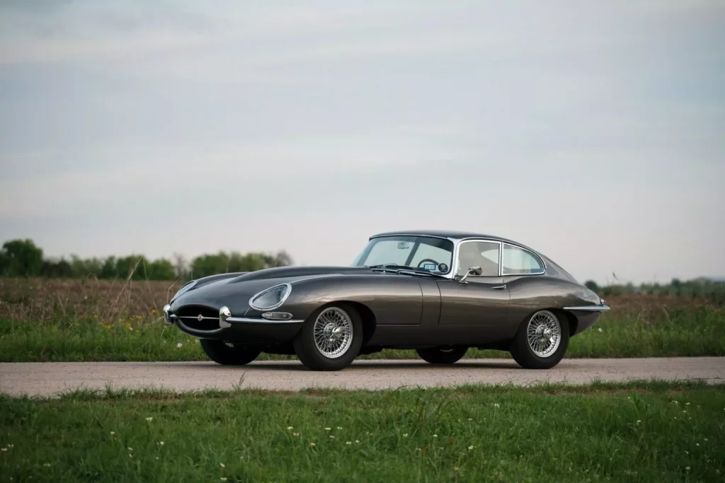 Este bello Jaguar E-Type funciona a pilas 13 Motor16 1975 Jaguar E Type EV Moment 9 Motor16