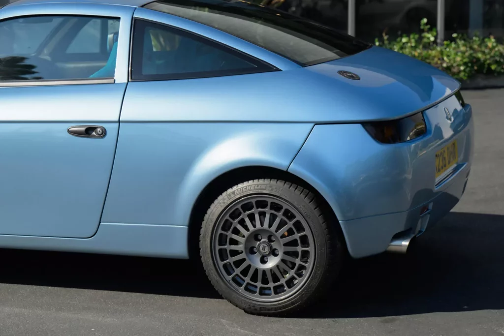 Lancia Hyena Zagato: El único que circula por Estados Unidos se vende 14 Motor16 1992 Lancia Hyena Zagato RM Sothebys 10 Motor16