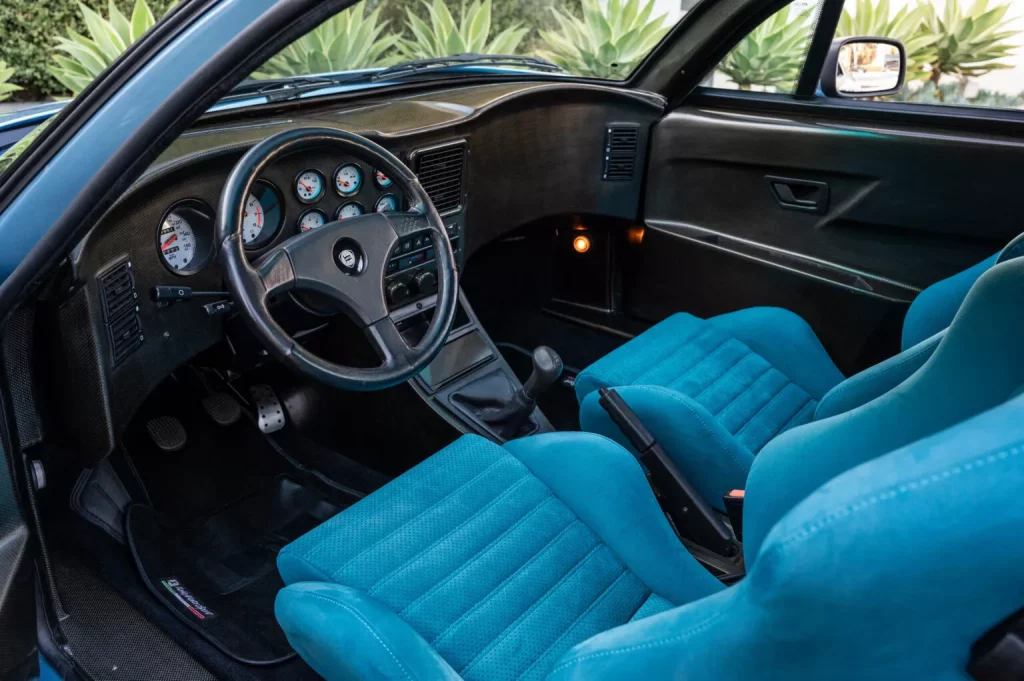 Lancia Hyena Zagato: El único que circula por Estados Unidos se vende 19 Motor16 1992 Lancia Hyena Zagato RM Sothebys 15 Motor16