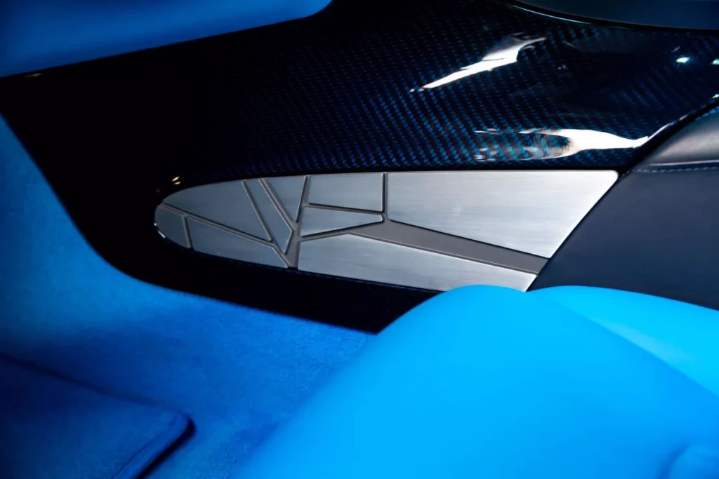 2014 Bugatti Veyron Grand Sport Vitesse Transformers Sothebys 21 Motor16