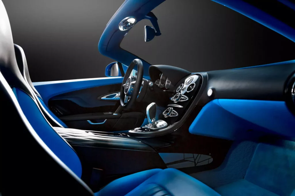 2014 Bugatti Veyron Grand Sport Vitesse Transformers Sothebys 8 Motor16