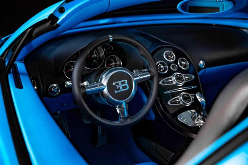 2014 Bugatti Veyron Grand Sport Vitesse Transformers Sothebys 9 Motor16
