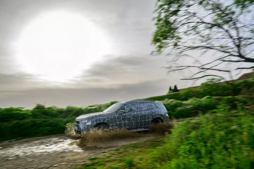 2024 BMW X3 Teaser 29 Motor16