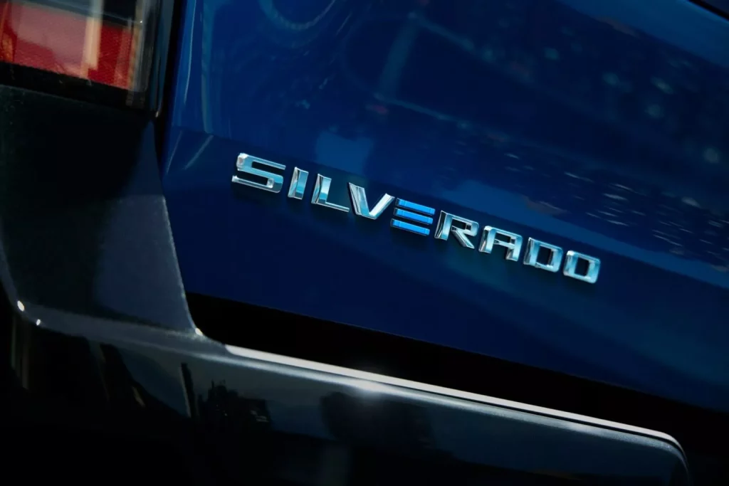2024 Chevrolet Silverado EV RST First Edition 22 Motor16