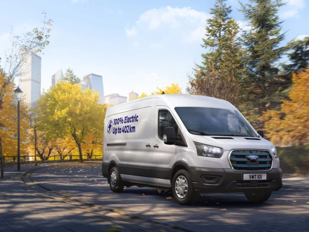 2024 Ford E-Transit autonomía extendida. Imagen exterior.