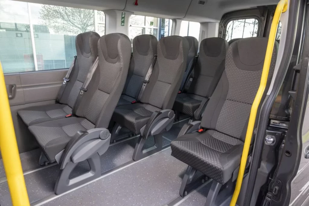 2024 Ford E-Transit autonomía extendida. Imagen interior.