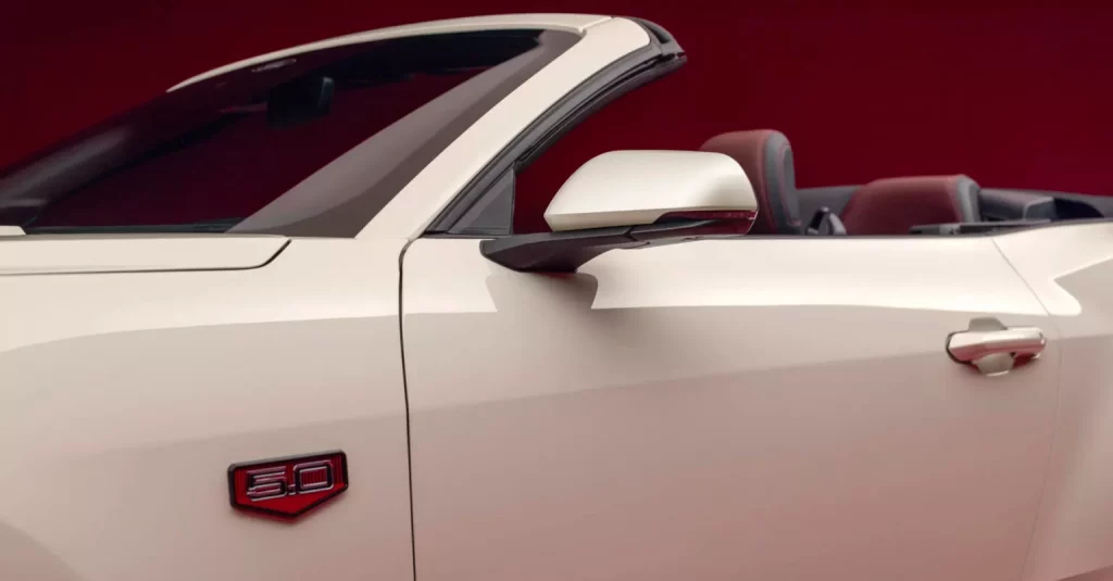 Aire retro para el Ford Mustang de los 60 años 19 Motor16 2024 Ford Mustang 60th Anniversary 11 Motor16