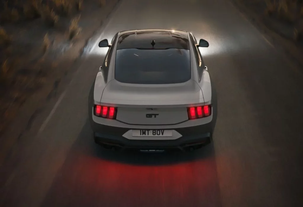 Aire retro para el Ford Mustang de los 60 años 13 Motor16 2024 Ford Mustang 60th Anniversary 6 Motor16