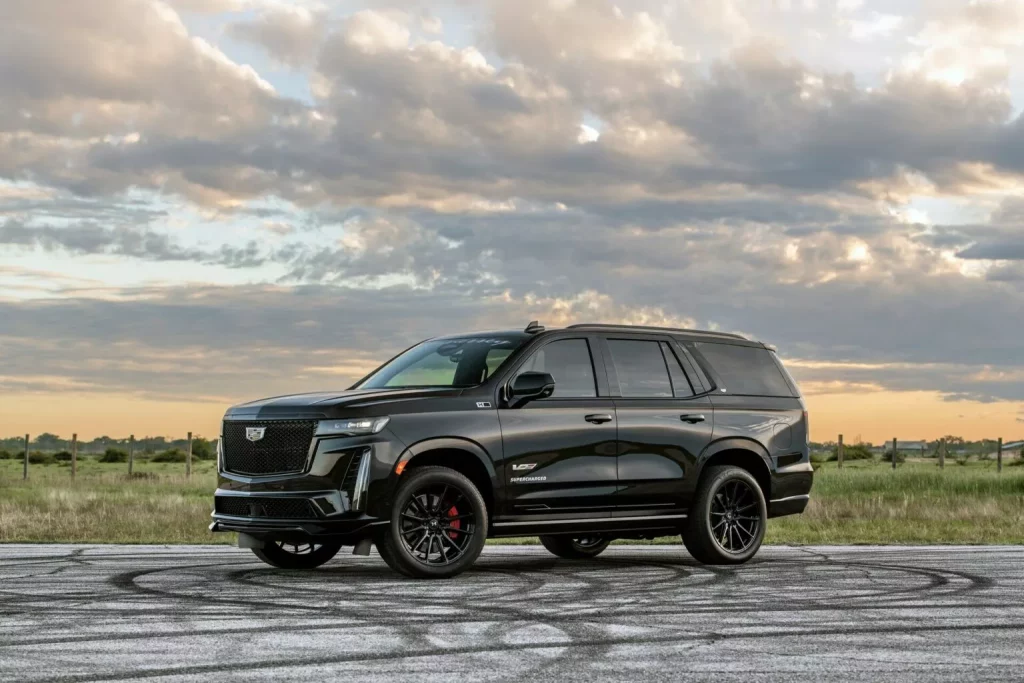 2024 Cadillac Escalade V Hennessey H850. Imagen estática.