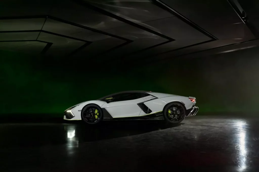 2024 Lamborghini Revuelto Arena Imola One of One 7 Motor16