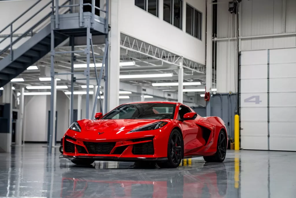 El primer Corvette electrificado, ahora también sobrealimentado 20 Motor16 2024 Lingenfelter Supercharged Corvette E Ray 17 Motor16