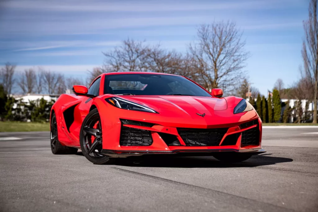 El primer Corvette electrificado, ahora también sobrealimentado 2 Motor16 2024 Corvette E-Ray Lingenfelter Supercharged. Imagen esterior.