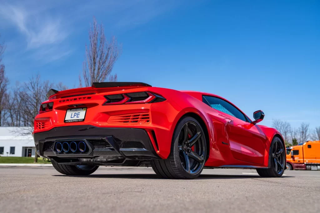 El primer Corvette electrificado, ahora también sobrealimentado 10 Motor16 2024 Lingenfelter Supercharged Corvette E Ray 7 Motor16