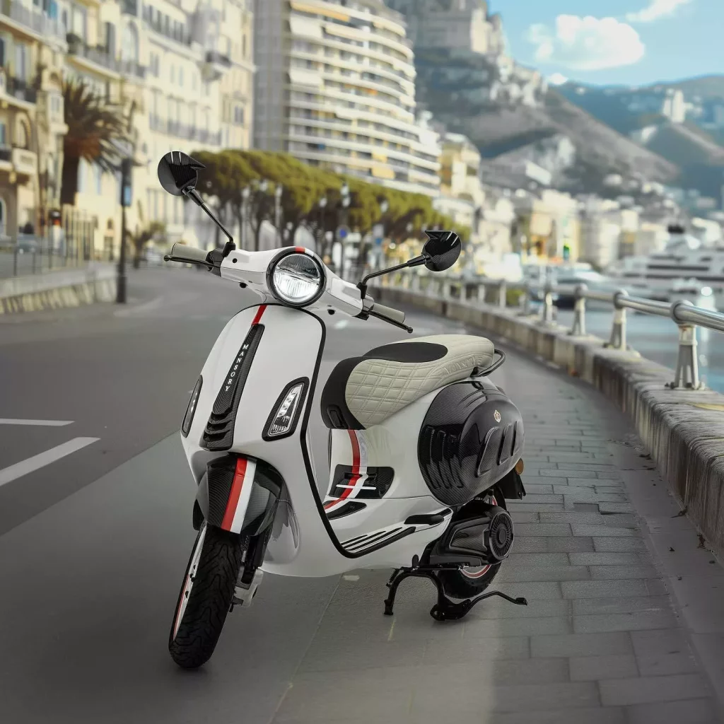 Mansory pierde el norte con su última criatura: Tiene dos ruedas, es eléctrica y da 5,4 CV 4 Motor16 2024 Mansory Vespa Elettrica Monaco 1 Motor16