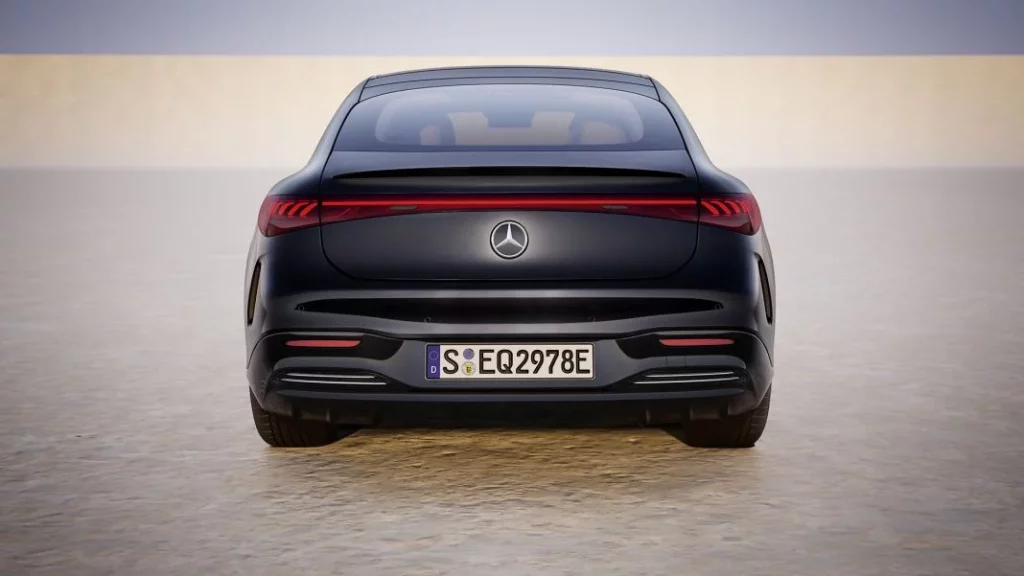 Mercedes-Benz EQS: El buque insignia eléctrico ahora llega mucho más lejos 15 Motor16 2024 Mercedes Benz EQS 12 Motor16