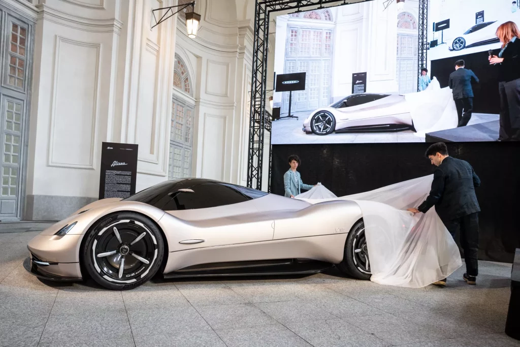 Pagani Alisea: El futuro de la marca hurga en su pasado 3 Motor16 2024 Pagani Alisea IED Torino 1 Motor16