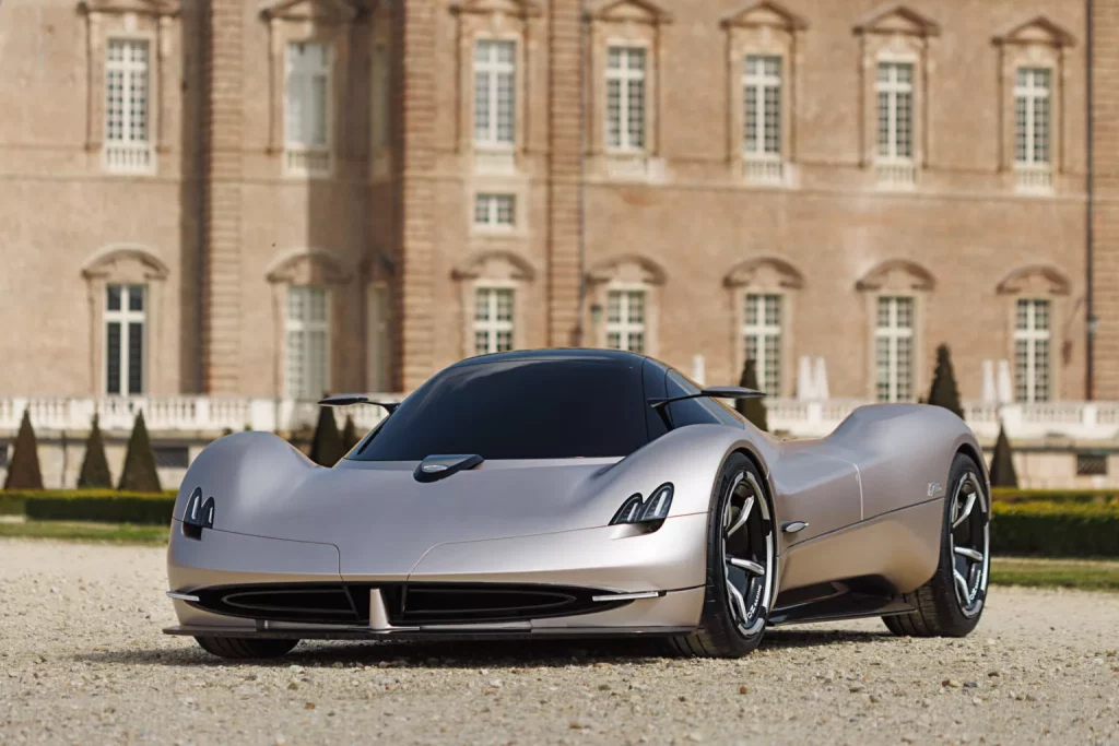 Pagani Alisea: El futuro de la marca hurga en su pasado 13 Motor16 2024 Pagani Alisea IED Torino 11 Motor16