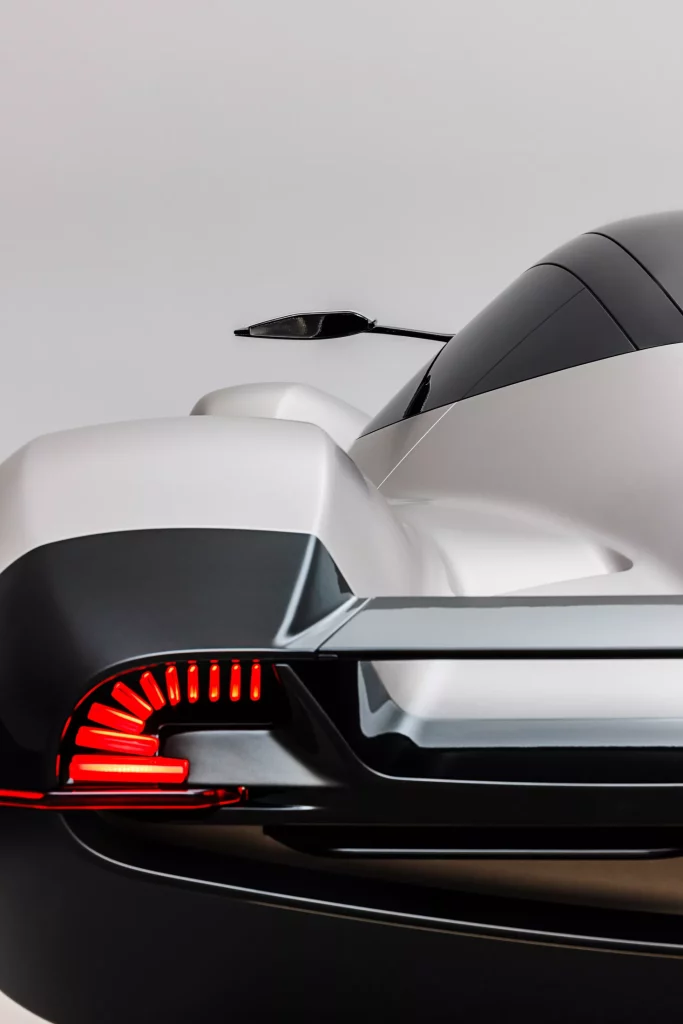 Pagani Alisea: El futuro de la marca hurga en su pasado 27 Motor16 2024 Pagani Alisea IED Torino 25 Motor16