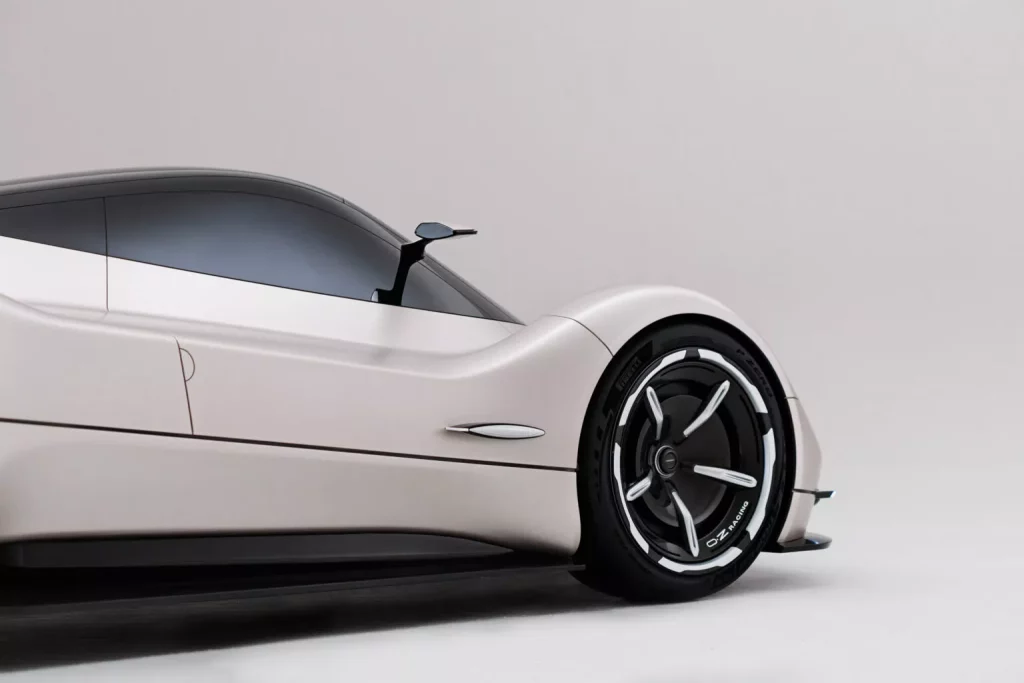 Pagani Alisea: El futuro de la marca hurga en su pasado 28 Motor16 2024 Pagani Alisea IED Torino 26 Motor16