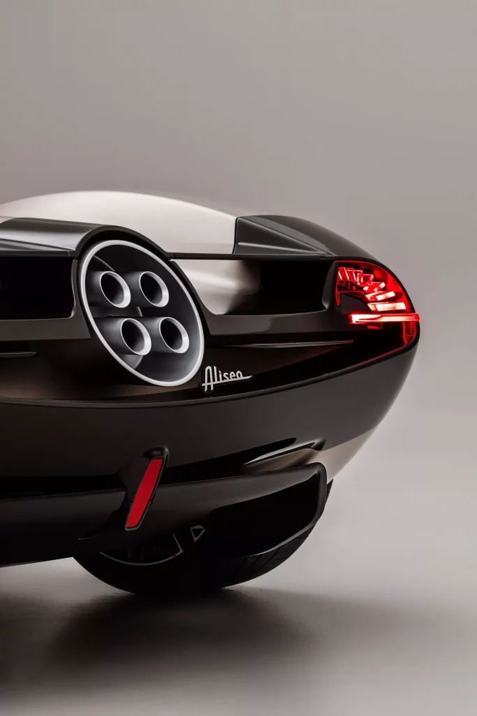 Pagani Alisea: El futuro de la marca hurga en su pasado 31 Motor16 2024 Pagani Alisea IED Torino 29 Motor16