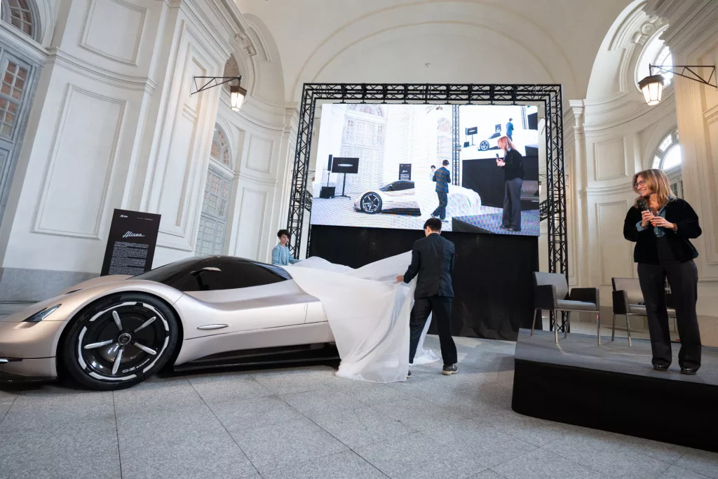 Pagani Alisea: El futuro de la marca hurga en su pasado 9 Motor16 2024 Pagani Alisea IED Torino 7 Motor16