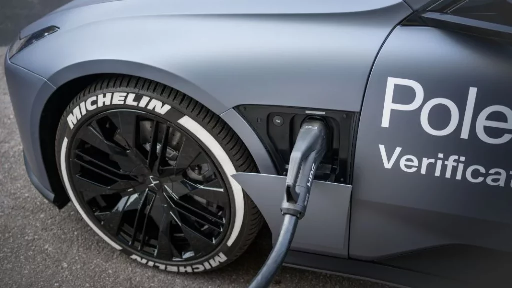 El Polestar 5 demuestra que cargar a 370 kW es una realidad 3 Motor16 2024 Polestar5 Prototipo Recarga 1 Motor16