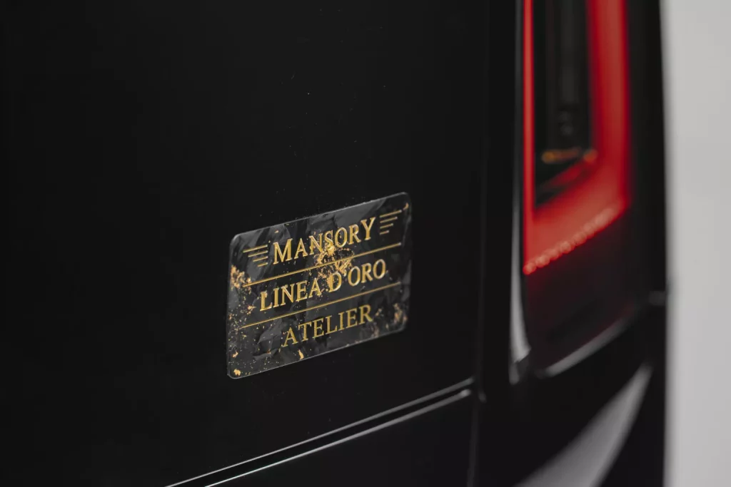 2024 Rolls Royce Cullinan Mansory Linea Doro 11 Motor16