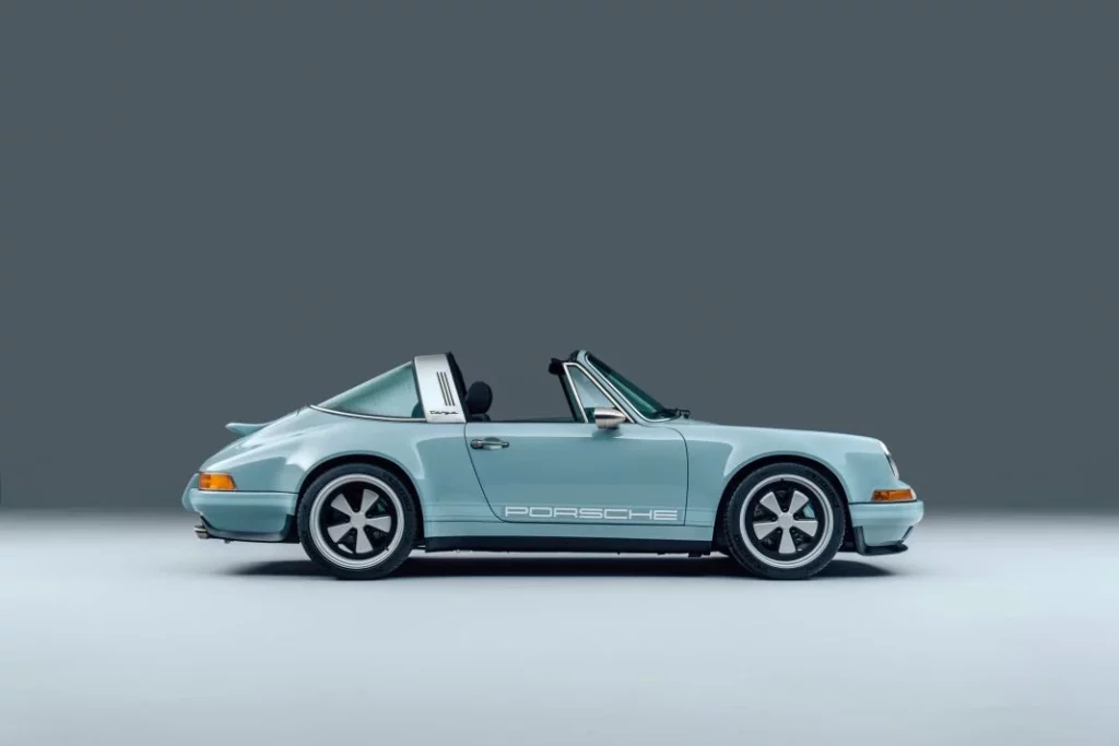 2024 THEON GBR003 Targa Porsche 911 964 1 Motor16