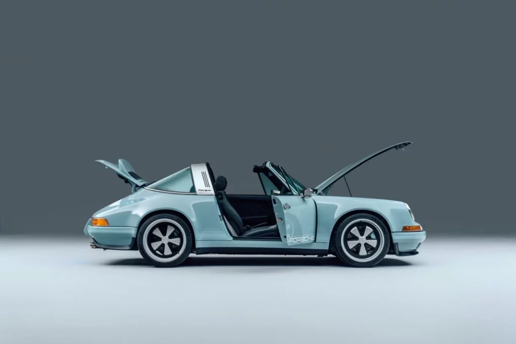 2024 THEON GBR003 Targa Porsche 911 964 2 Motor16