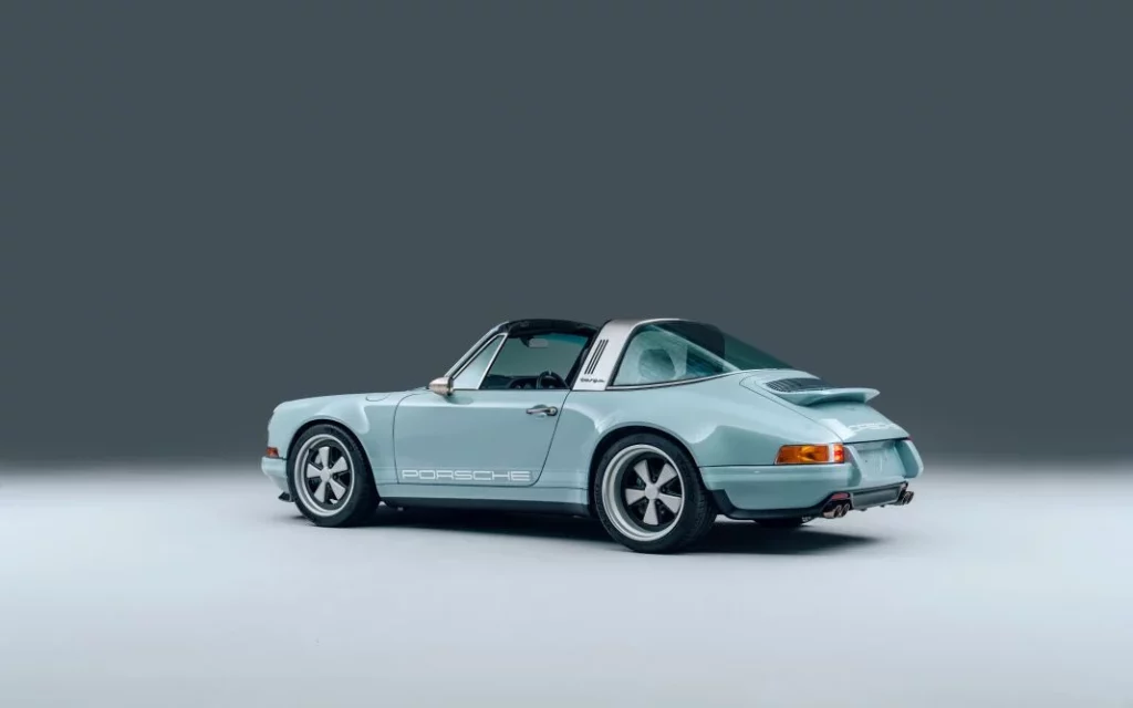 2024 THEON GBR003 Targa Porsche 911 964 55 Motor16