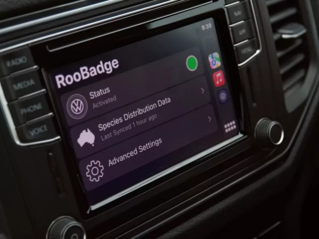 2024 Volkswagen RooBadge emblema 10 Motor16