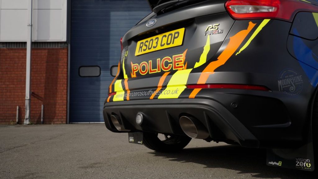 2024 ford focus rs policia milltek sport 6 Motor16