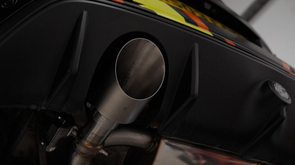 2024 ford focus rs policia milltek sport 7 Motor16