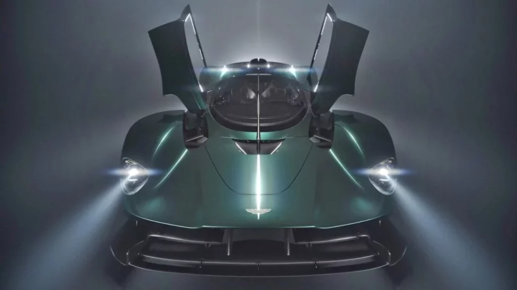 ¿Cuál es el precio del Aston Martin Valkyrie?